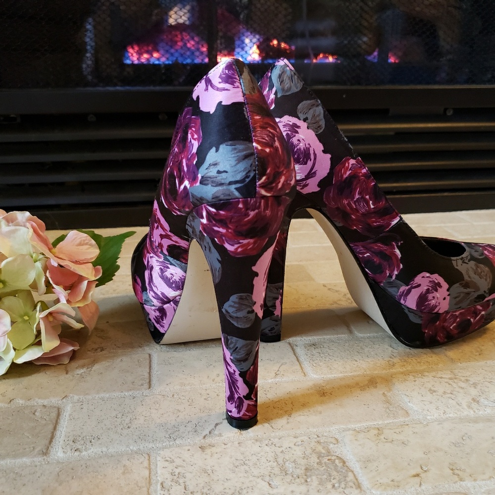 Madden girl brand pumps
